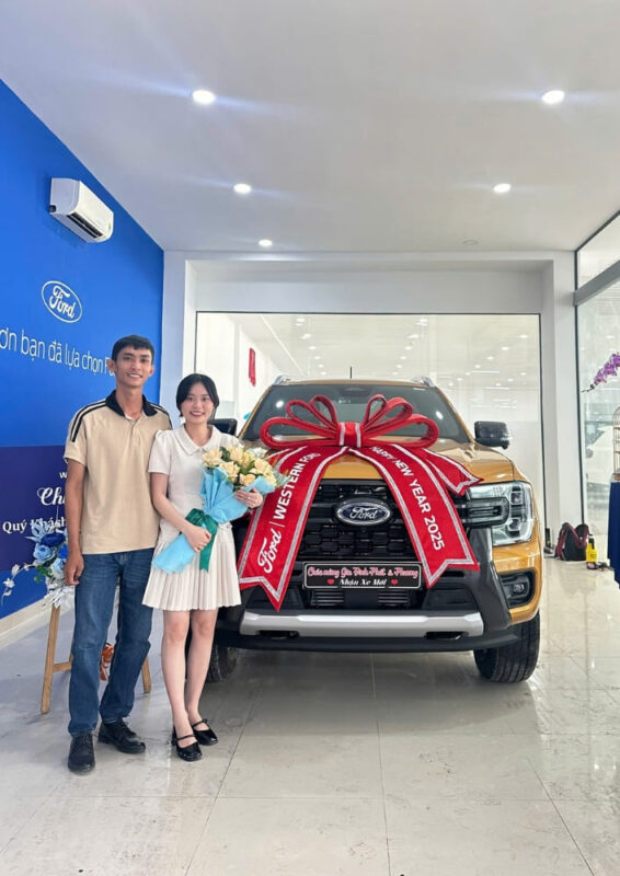 Ford Ranger Wildtrak Bi Turbo 2.0L 4×4 AT Giá mới 2025 9 Review ranger wildtrak