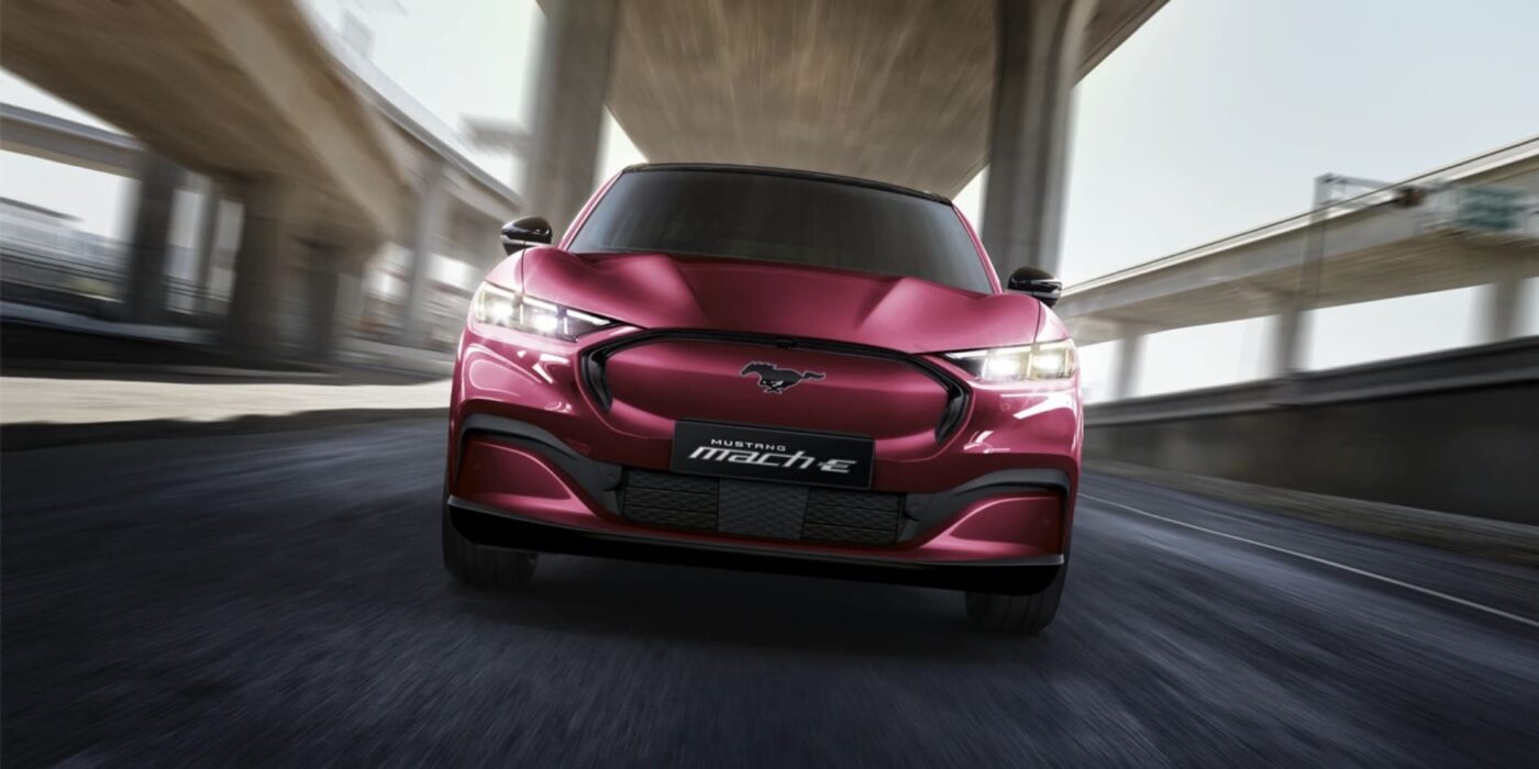 Xe điện Ford Mustang Mach-E Premium AWD